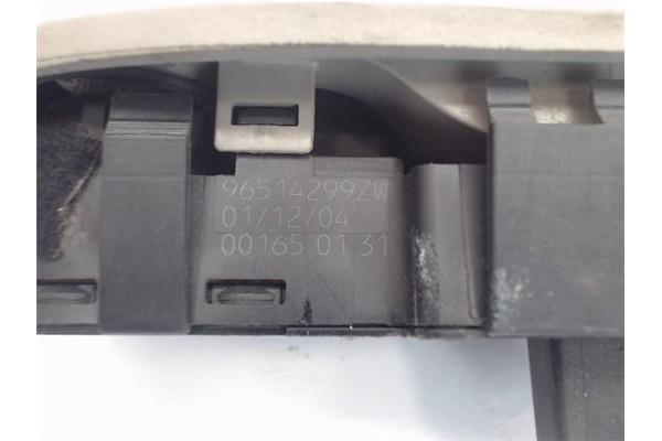 Recambio de mando elevalunas delantero izquierdo para citroen c5 berlina referencia OEM IAM 96514299ZW 00165 