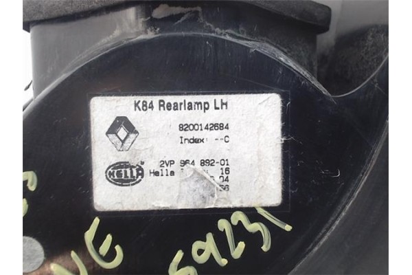 Recambio de piloto trasero izquierdo para renault megane ii ranchera familiar (km0/1_) 1.9 dci referencia OEM IAM 8200142684  82