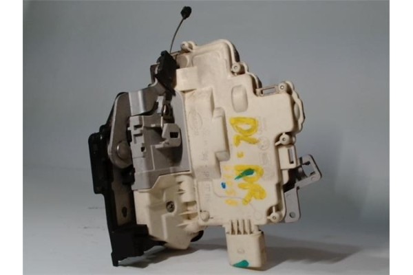 Recambio de cierre electromagnetico delantero derecho para seat leon (1p1) 1.6 referencia OEM IAM 1P1937016  