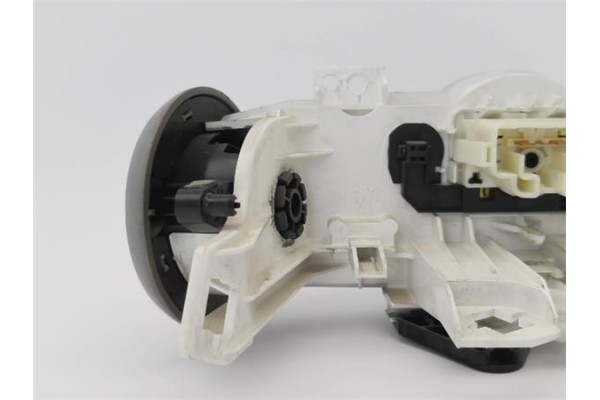 Recambio de mandos calefaccion / a.a. para toyota aygo (kgb/wnb) 1.0 básico referencia OEM IAM 69617026  