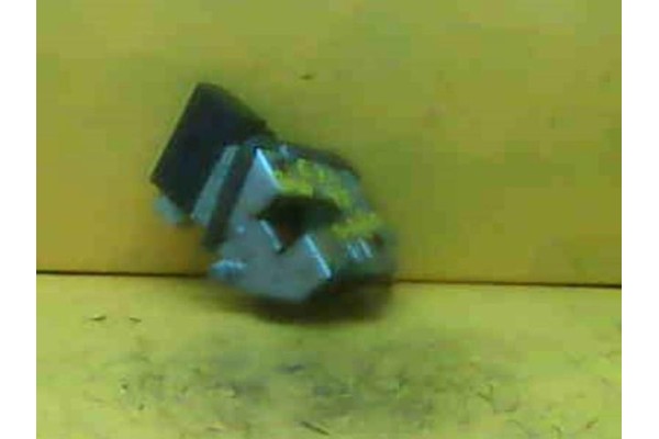 Recambio de cierre electromagnetico trasero derecho para bmw serie 5 berlina (e39) 2.5 525tds referencia OEM IAM 51228125672  