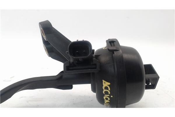 Recambio de mariposa admision para opel astra h berlina 1.7 cdti referencia OEM IAM 98105208 825266 