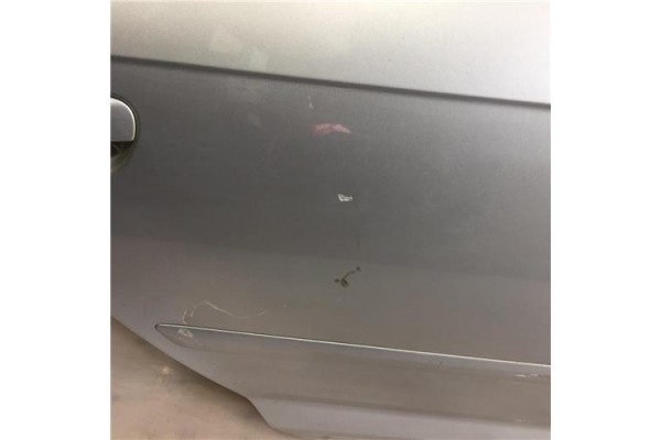 Recambio de puerta trasero derecha para audi a3 sportback (8pa) 2.0 tdi ambiente (dpf) referencia OEM IAM 8E0833052J  
