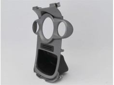 Recambio de embellecedor consola central para ford fiesta vi 1.25 referencia OEM IAM 8A6118D422AG38C7  