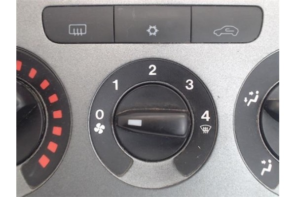 Recambio de mandos calefaccion / a.a. para fiat punto / grande punto (199) 1.2 referencia OEM IAM 5G1140100  