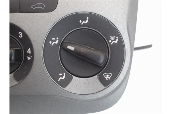 Recambio de mandos calefaccion / a.a. para fiat punto / grande punto (199) 1.2 referencia OEM IAM 5G1140100  