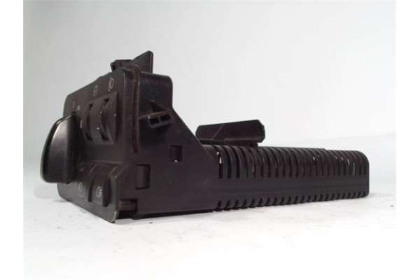 Recambio de mando de luces para bmw serie 3 berlina (e46) 2.5 323i referencia OEM IAM 086480051 0303716 