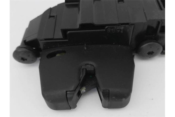 Recambio de cerradura porton para citroen c5 berlina 2.0 audace referencia OEM IAM 9660403780 8719G6 