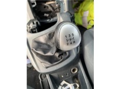 Recambio de pomo palanca cambio para ford fiesta vi 1.6 tdci referencia OEM IAM 1556845  
