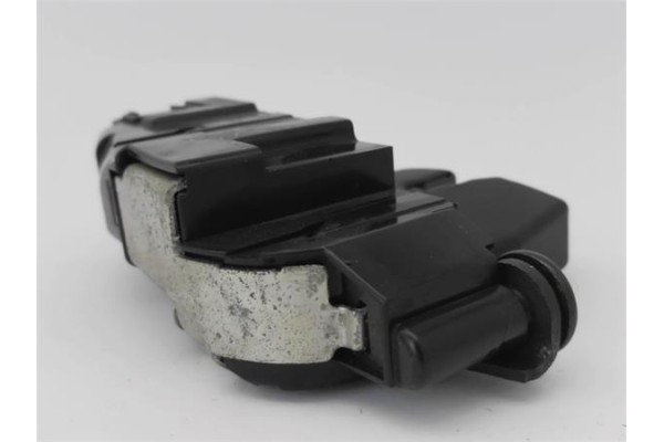 Recambio de cerradura porton para citroen c5 berlina 2.0 audace referencia OEM IAM 9660403780 8719G6 