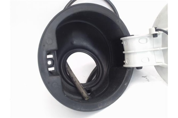 Recambio de tapa exterior combustible para fiat punto / grande punto (199) 1.2 referencia OEM IAM 735414374  
