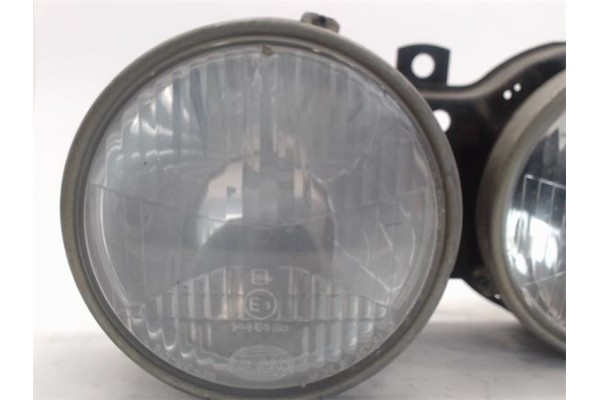 Recambio de faro delantero izquierdo para bmw serie 3 berlina (e30) referencia OEM IAM 63121370905  