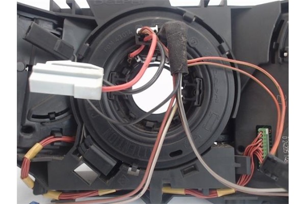 Recambio de mando intermitencia para renault clio iii 1.5 dci referencia OEM IAM   