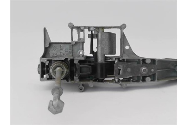 Recambio de maneta exterior delantero izquierda para citroen c5 berlina 2.0 audace referencia OEM IAM 910958 9101HR 