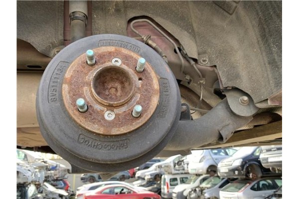 Recambio de puente trasero para ford fiesta vi 1.6 tdci referencia OEM IAM 5212628  