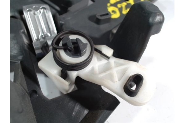 Recambio de manilla int. puerta delantero izquierda para citroen c5 berlina 2.0 hdi 90 x referencia OEM IAM 9633366677 80592 