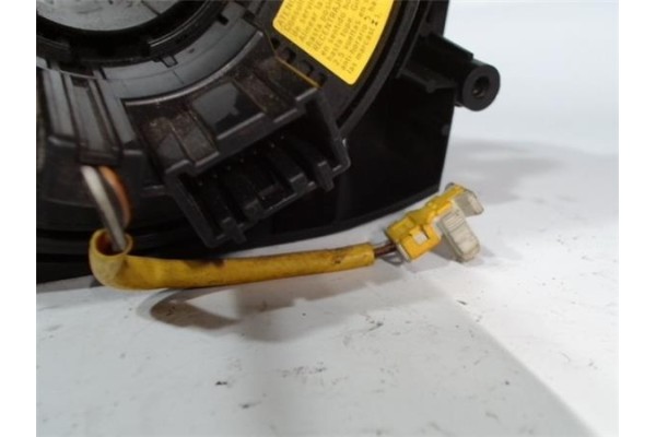 Recambio de anillo contacto volante para ford fiesta (cb1) 1.6 ghia referencia OEM IAM 8A6T13N064  