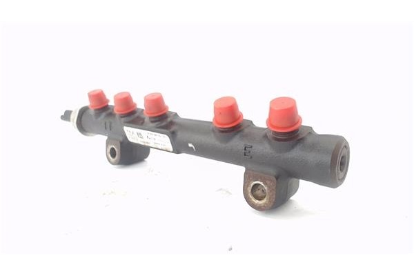 Recambio de rampa inyectores para ford fiesta vi 1.6 tdci referencia OEM IAM 968529758002  