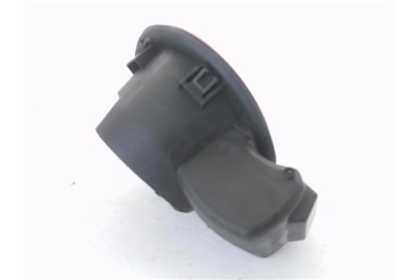 Recambio de tapa exterior combustible para ford fiesta vi 1.6 tdci referencia OEM IAM 8A61A405A02AH  