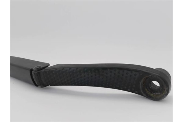 Recambio de brazo limpiaparabrisas delantero derecho para citroen c5 berlina 2.0 audace referencia OEM IAM 6429EY  