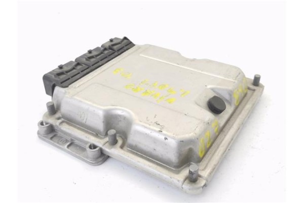 Recambio de centralita para opel vivaro 1.9 dti referencia OEM IAM 8200051608 0281010632 