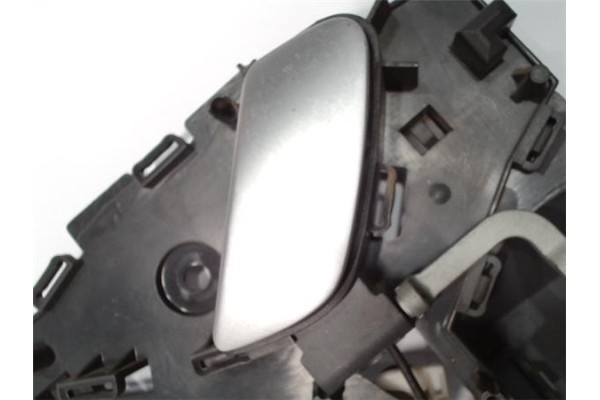 Recambio de manilla int. puerta trasero izquierda para citroen c5 break 2.0 16v sx automático referencia OEM IAM 9641315777  