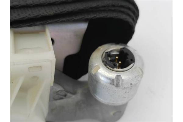 Recambio de cinturon seguridad delantero derecho para toyota aygo (kgb/wnb) 1.0 básico referencia OEM IAM 732100H021C3  