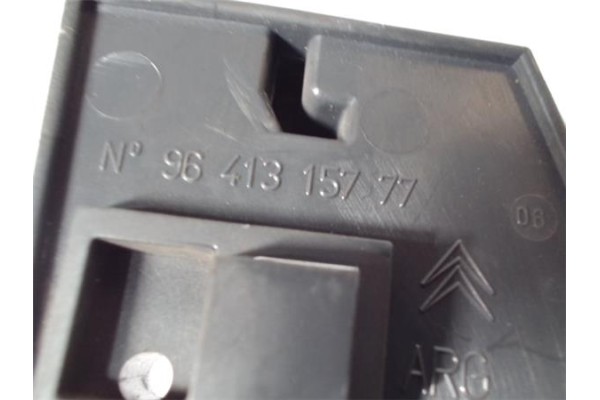 Recambio de manilla int. puerta trasero izquierda para citroen c5 break 2.0 16v sx automático referencia OEM IAM 9641315777  