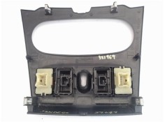 Recambio de embellecedor consola central para dacia sandero i 1.2 16v referencia OEM IAM 1205610x  