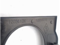 Recambio de embellecedor consola central para dacia sandero i 1.2 16v referencia OEM IAM 1205610x  