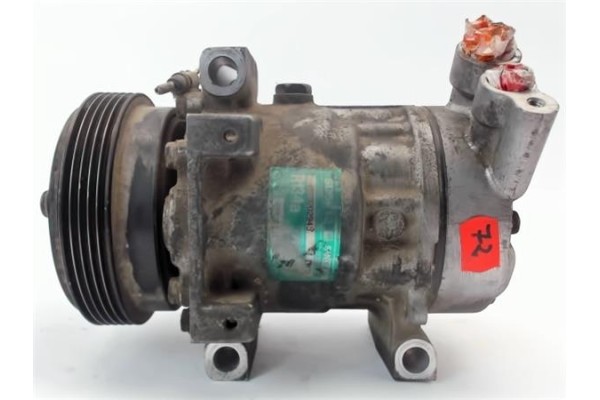 Recambio de compresor aire acond. para renault twingo i (c06) 1.2 benneton referencia OEM IAM 7700111182  7700115830 , RENAULT |