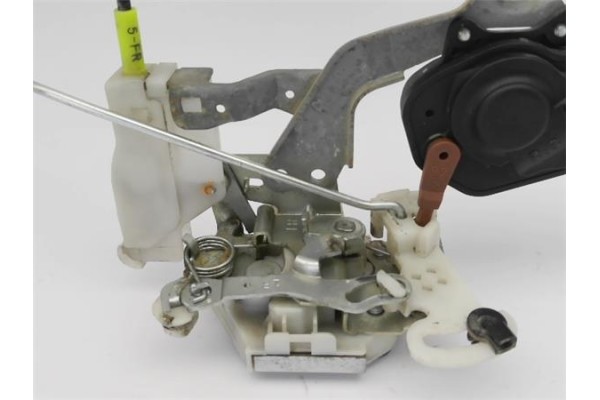 Recambio de cierre electromagnetico delantero derecho para toyota aygo (kgb/wnb) 1.0 básico referencia OEM IAM 891700H030  