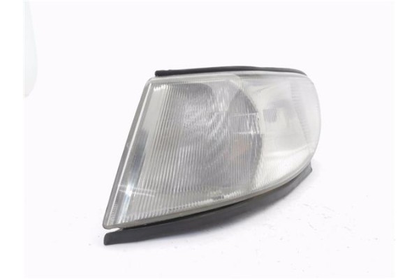 Recambio de intermitente delantero izquierdo para saab 9-3 berlina 2.0 aero turbo referencia OEM IAM 88205904  