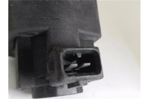 Recambio de valvula aire adicional para renault scenic ii (jm) 1.9 confort authentique referencia OEM IAM 8200486264  