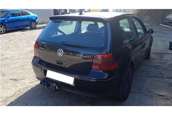 volkswagen golf iv berlina (1j1) del año 2000