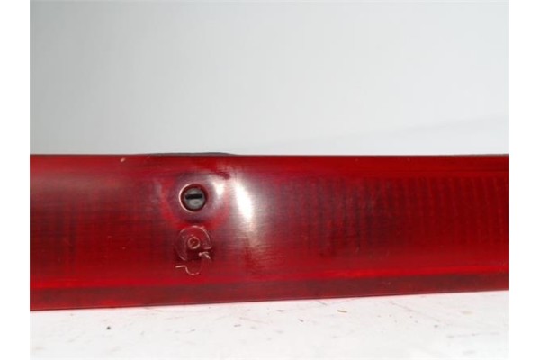 Recambio de luz central de freno para peugeot 206 1.6 xs clim referencia OEM IAM  3802 