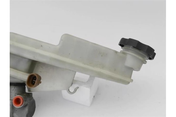 Recambio de bomba freno para opel astra k berlina 5p 1.6 dynamic referencia OEM IAM 13486143 42704192 
