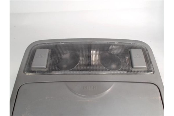 Recambio de luz delantero central techo para hyundai elantra (xd) 2.0 gls (5-ptas.) (2004) referencia OEM IAM 928702D  