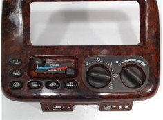 Recambio de mandos climatizador para chrysler voyager gs 2.5 td family referencia OEM IAM 3200872746  