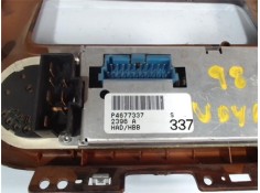 Recambio de mandos climatizador para chrysler voyager gs 2.5 td family referencia OEM IAM 3200872746  