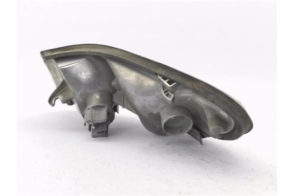 Recambio de intermitente delantero dcho para saab 9-3 berlina 2.0 aero turbo referencia OEM IAM 88205903  