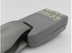 Recambio de anclaje cinturon trasero central para kia sorento (bl) 2.5 crdi referencia OEM IAM 898403E200CY  