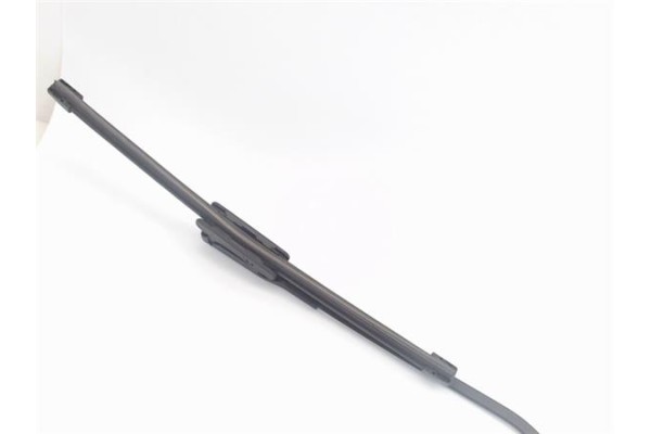 Recambio de brazo limpiaparabrisas delantero derecho para fiat punto / grande punto (199) 1.2 referencia OEM IAM 51701423  