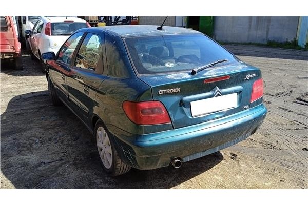 citroen xsara berlina del año 2000