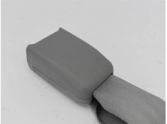 Recambio de anclaje cinturon trasero derecho para kia sorento (bl) 2.5 crdi referencia OEM IAM 898203E000CY  