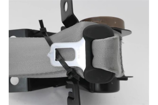 Recambio de cinturon seguridad trasero central para kia sorento (bl) 2.5 crdi referencia OEM IAM 898603E200CY  