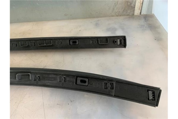 Recambio de barras de techo para kia niro () híbrido vision referencia OEM IAM 87277AT000  