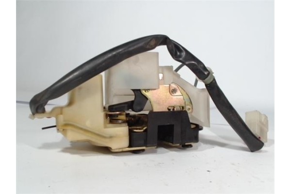 Recambio de cerradura puerta delantero derecha para mazda 626 berlina (gf) 2.0 referencia OEM IAM GE6V58310C  
