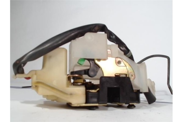 Recambio de cerradura puerta delantero derecha para mazda 626 berlina (gf) 2.0 referencia OEM IAM GE6V58310C  