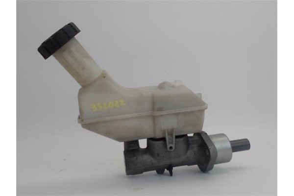 Recambio de bomba freno para renault clio iii 1.5 dci referencia OEM IAM 8200129956  
